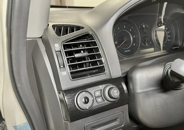 Chevrolet Captiva cena 47000 przebieg: 196000, rok produkcji 2013 z Grodzisk Mazowiecki małe 497